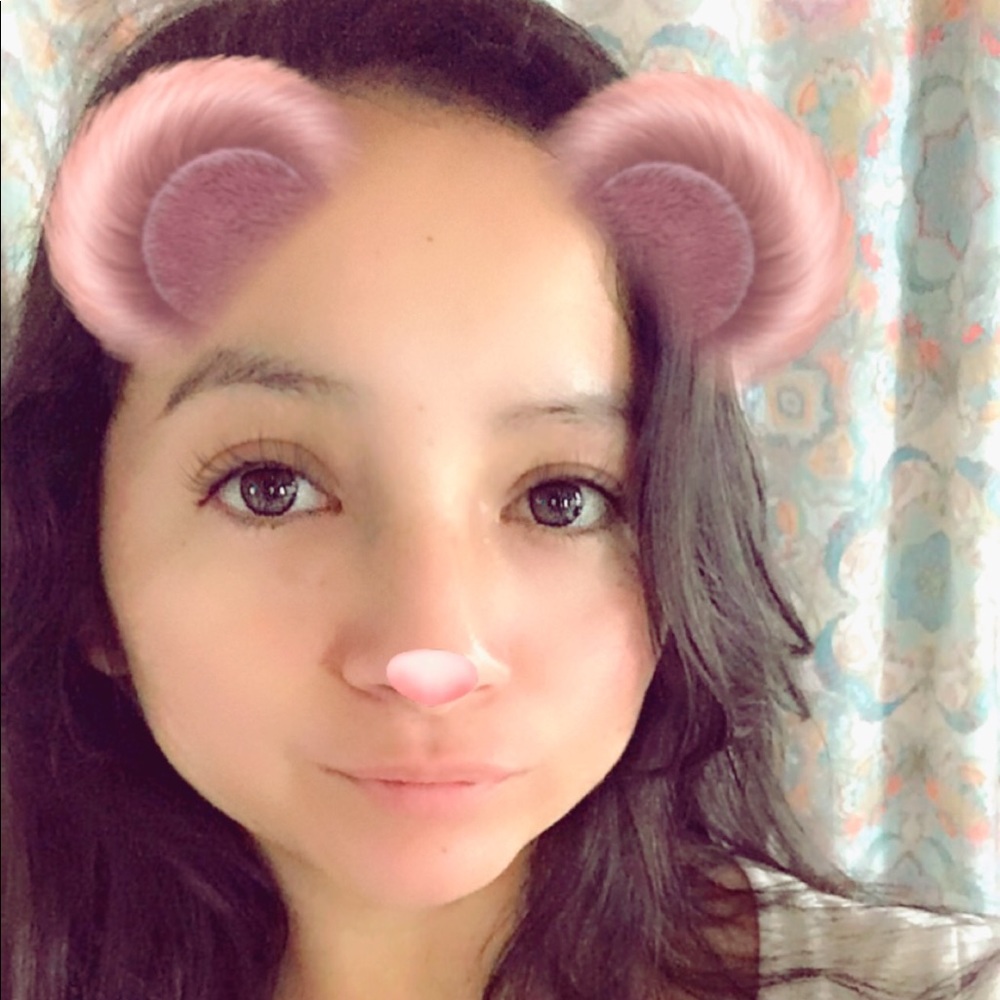 Meet your Posher, Isa